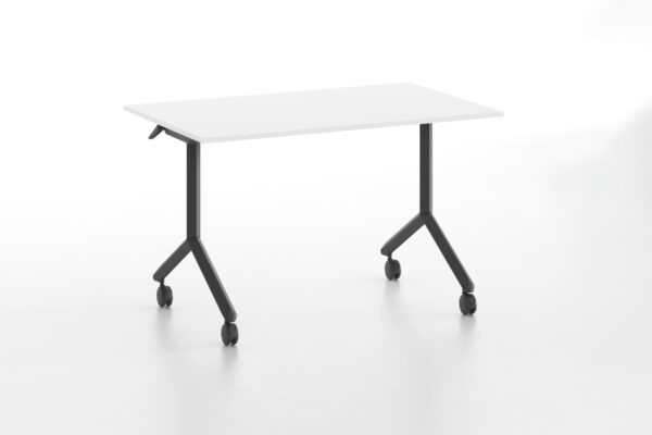 Folding table